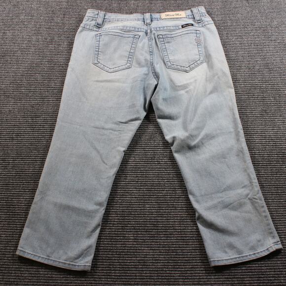 Miss Me Jeans Women's 29x24 Light Wash Boyfriend Capri Distressed - Picture 2 of 8